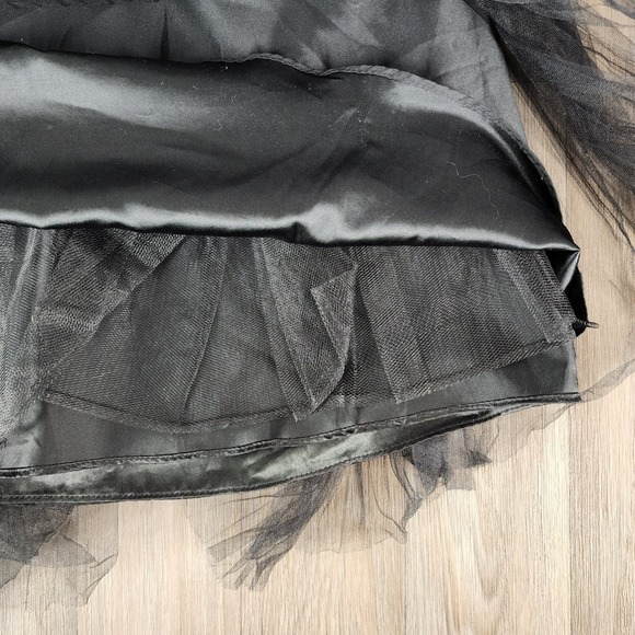 White House Black Market Black Tulle Mesh Skirt Velvet Waistband Small - Picture 8 of 9